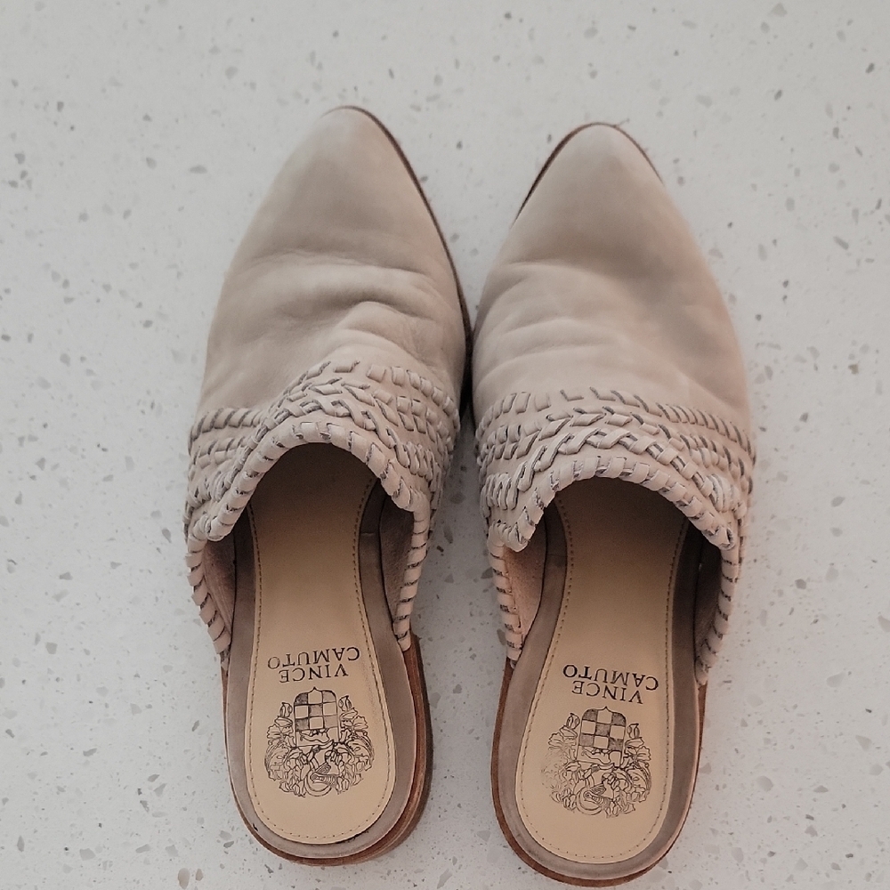 Vince Camuto Tan Mules with Textured Knitted Accent - Picture 2 of 4